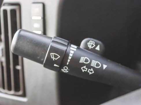 Used 2022 Chevrolet Express 3500 w/ Driver Convenience Package image 50