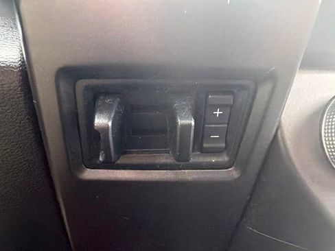 Used 2019 Ford Expedition Limited w/ Equipment Group 302A AWD/4WD image 48