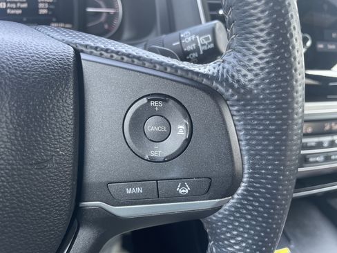 Used 2024 Honda Passport EX-L image 16