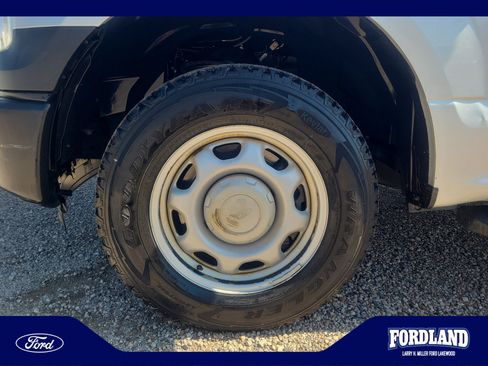 Used 2016 Ford F150 XL w/ Equipment Group 101A Mid AWD/4WD image 26