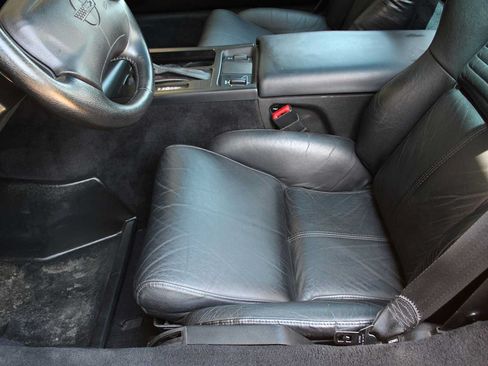 Used 1995 Chevrolet Corvette Coupe RWD image 28