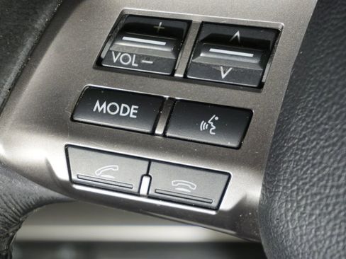 Used 2012 Subaru Outback 2.5i Premium w/ All-Weather Pkg AWD/4WD image 12