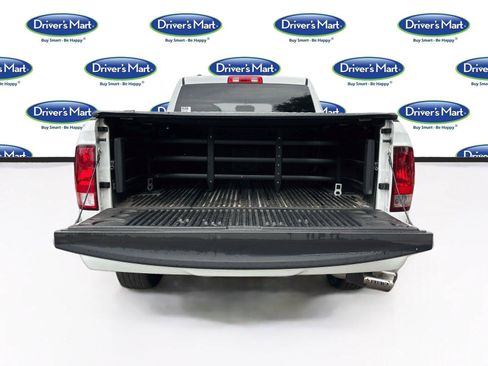 Used 2018 RAM 1500 Express RWD image 23