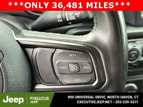 Certified 2022 Jeep Gladiator Willys image 14