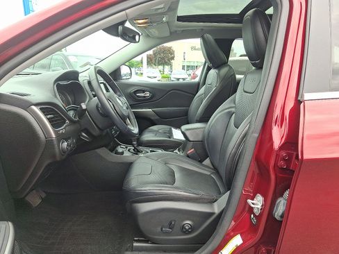 Used 2021 Jeep Cherokee Limited AWD/4WD image 14