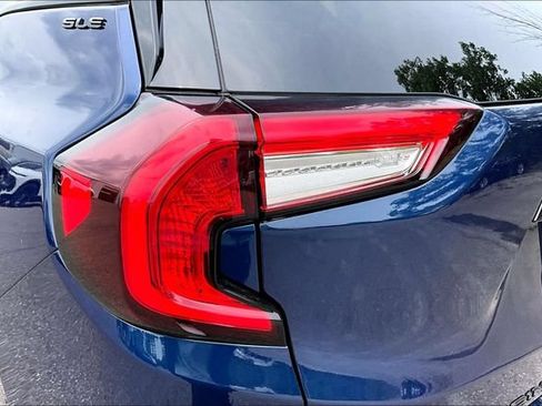 Used 2022 GMC Terrain SLE w/ Driver Convenience Package AWD/4WD image 29
