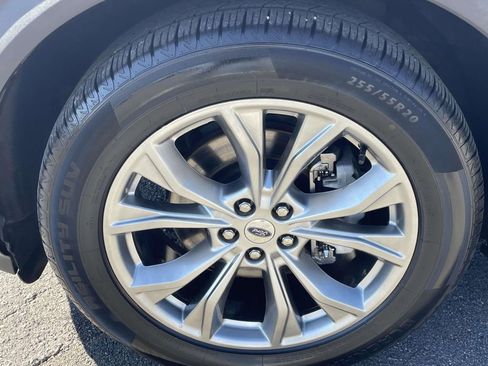 Used 2020 Ford Explorer Limited image 8