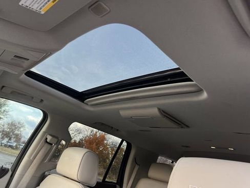 Used 2019 GMC Yukon Denali w/ Denali Ultimate Package image 20