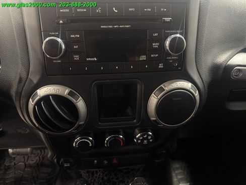 Used 2016 Jeep Wrangler Sport AWD/4WD image 16