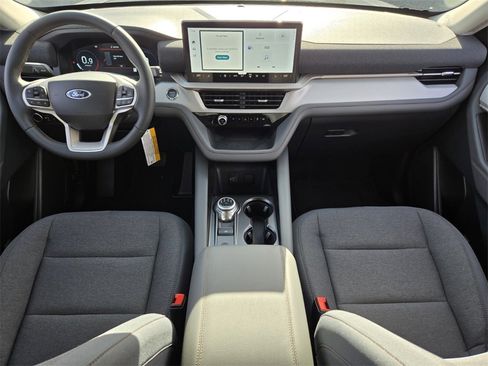 New 2026 Ford Explorer Active image 15