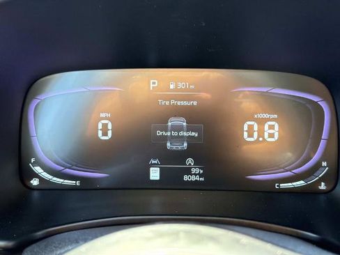 Used 2025 Kia Soul LX FWD image 30