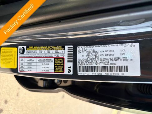 Used 2025 Toyota Tacoma TRD Sport image 24