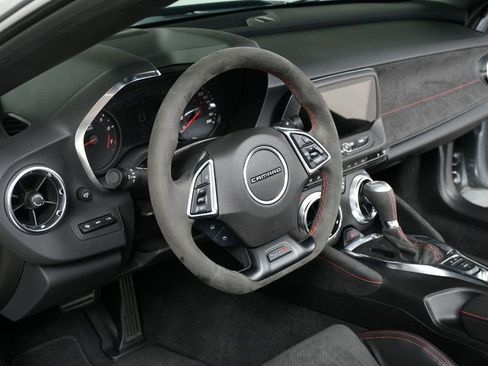 Used 2023 Chevrolet Camaro ZL1 image 33