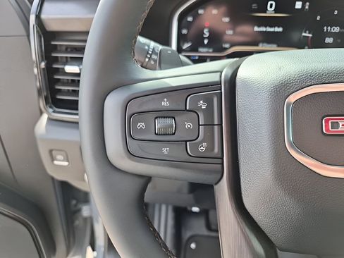 Used 2024 GMC Sierra 1500 AT4 w/ Technology Package image 36