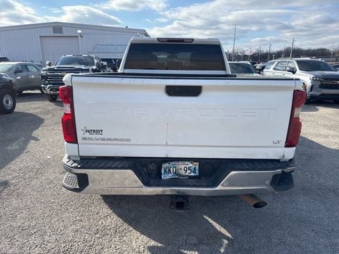 Used 2020 Chevrolet Silverado 2500 LT w/ Convenience Package image 5