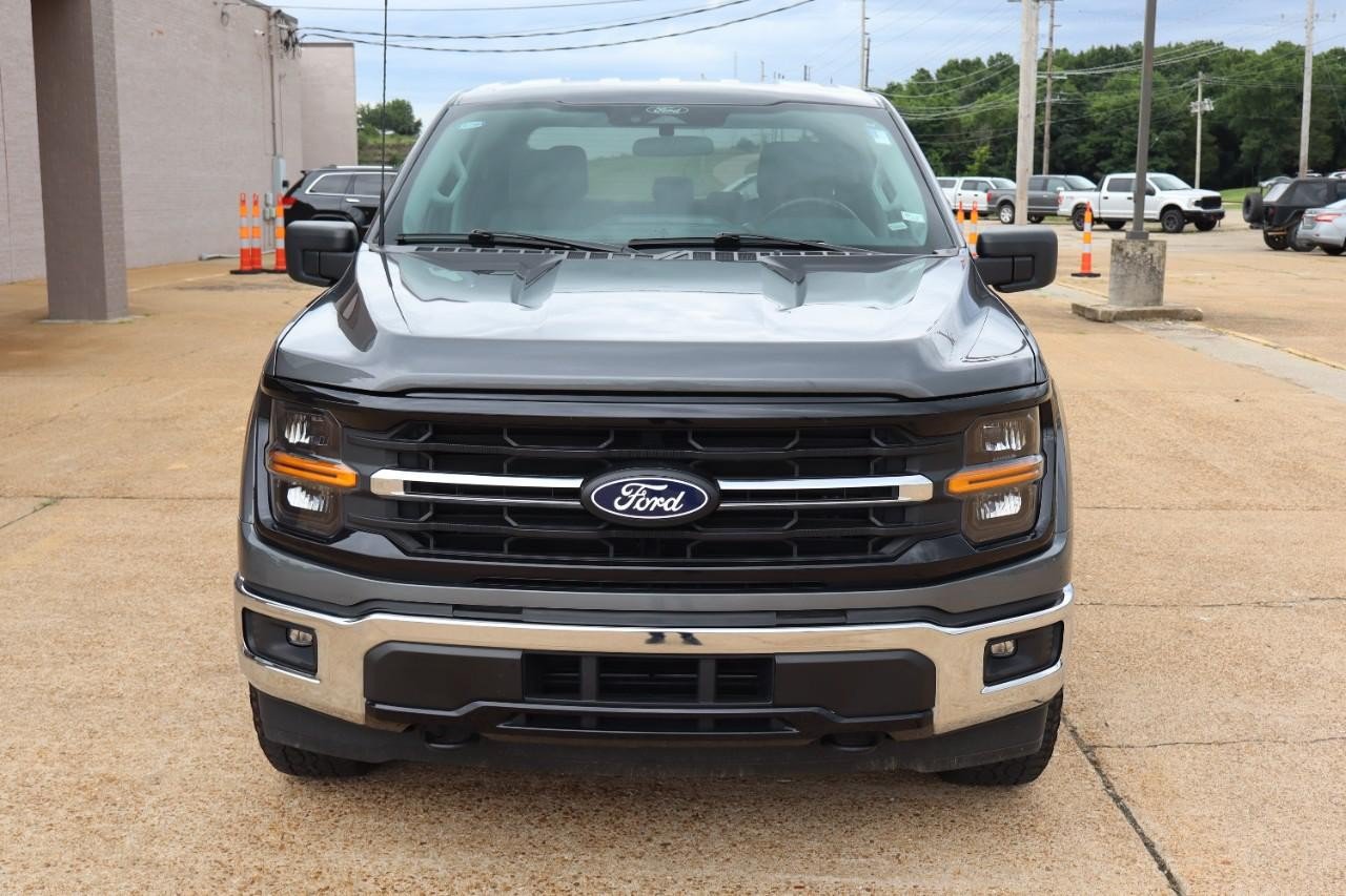 Used 2025 Ford F150 XLT w/ Equipment Group 301A Standard AWD/4WD image 9