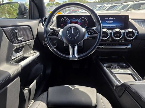 Used 2025 Mercedes-Benz GLA 250 image 13