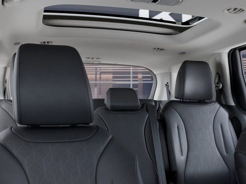 New 2026 Kia Carnival SX FWD image 27