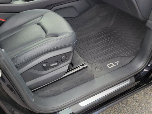 Used 2019 Audi Q7 2.0T Premium Plus w/ Premium Plus Package image 39