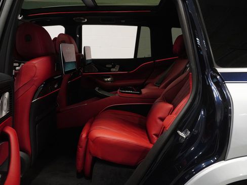 New 2026 Mercedes-Benz Maybach GLS 600 4MATIC image 16