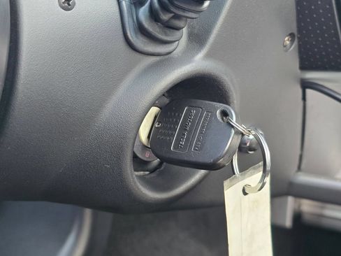 Used 2008 Tesla Roadster RWD image 29
