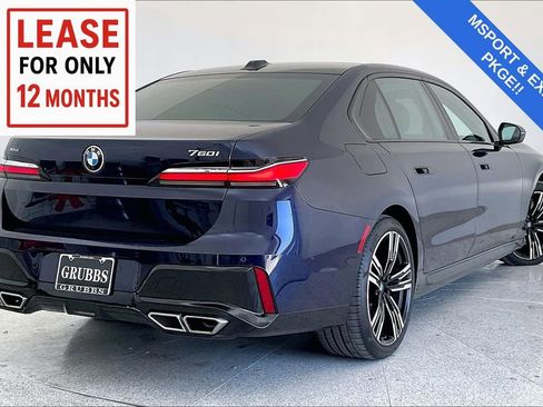 Used 2023 BMW 760i xDrive w/ Executive Package image 2