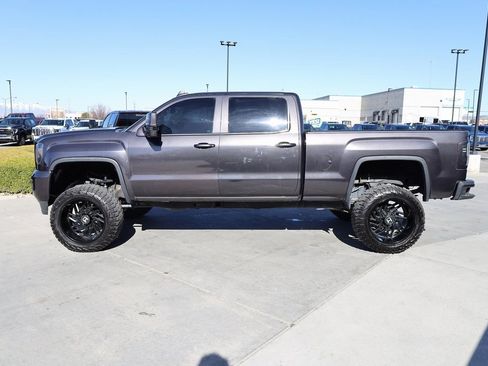 Used 2015 GMC Sierra 2500 Denali w/ Duramax Plus Package image 3