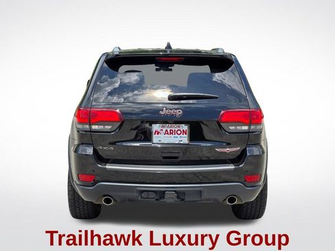 Used 2018 Jeep Grand Cherokee Trailhawk w/ Trailhawk Luxury Group AWD/4WD image 19