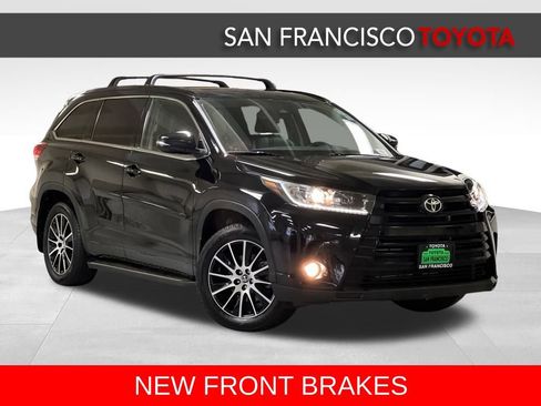 Used 2018 Toyota Highlander SE image 7