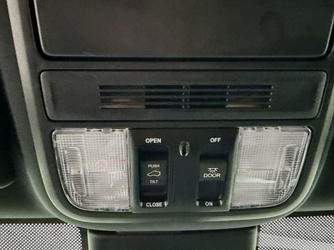 Certified 2023 Honda Odyssey Sport image 16