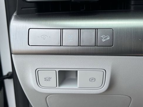 New 2026 Hyundai Kona Limited FWD image 30