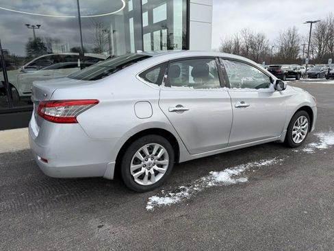 Used 2013 Nissan Sentra SV w/ Driver Pkg image 2