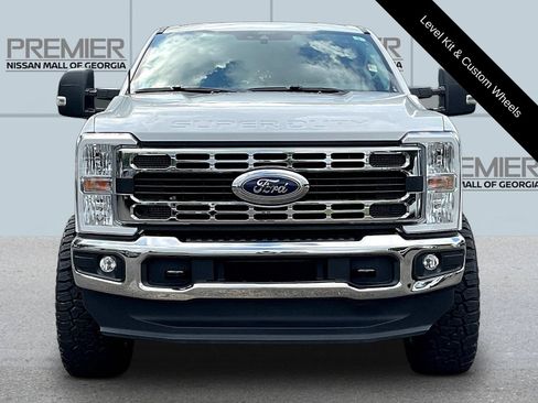 Used 2026 Ford F250 XLT AWD/4WD image 2