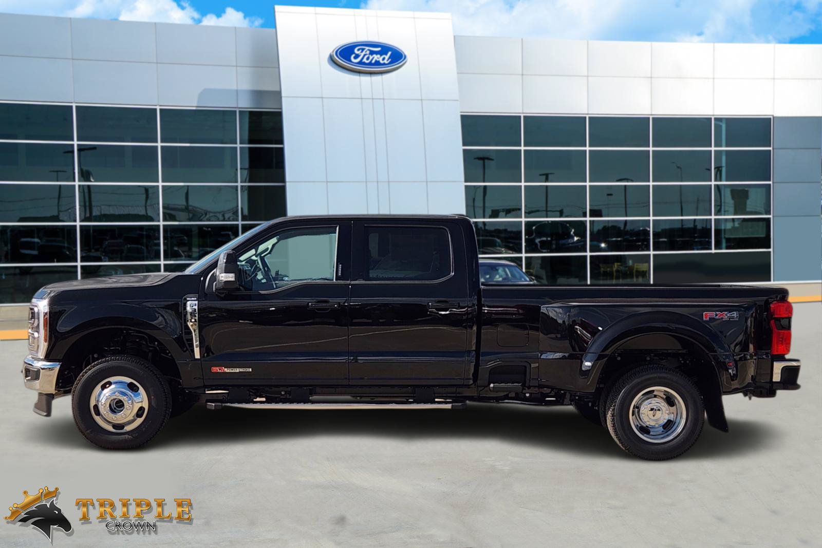 New 2027 Ford F350 Lariat AWD/4WD image 3