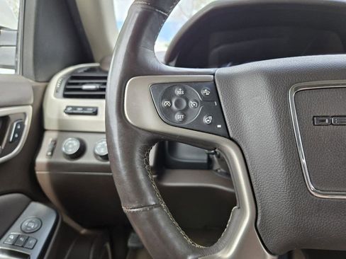 Used 2016 GMC Yukon XL Denali w/ Open Road Package AWD/4WD image 16