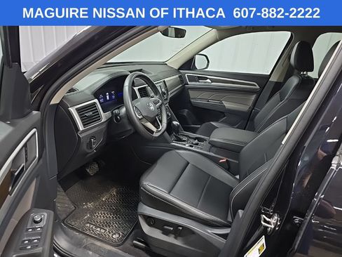 Used 2022 Volkswagen Atlas SE AWD/4WD image 28