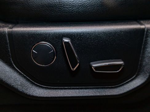 Used 2017 Ford F250 Lariat w/ Lariat Ultimate Package image 29