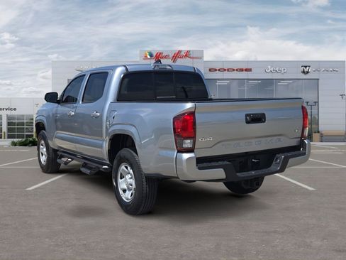 Used 2023 Toyota Tacoma SR AWD/4WD image 3