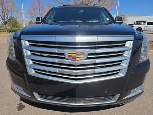 Used 2015 Cadillac Escalade ESV Platinum image 9