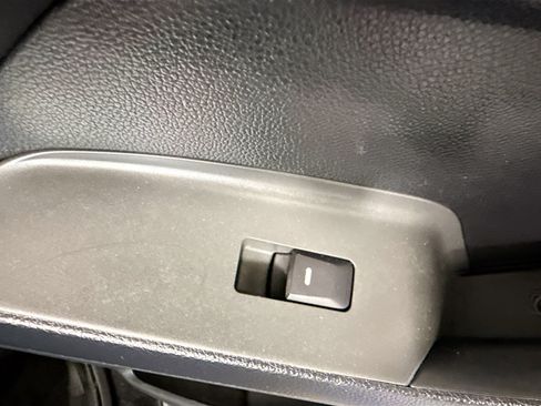 Used 2017 Kia Forte EX image 31