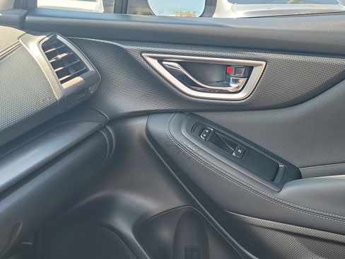 Used 2020 Subaru Forester Premium image 31