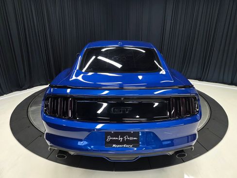 Used 2017 Ford Mustang GT Premium w/ Equipment Group 401A image 10