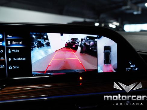 Used 2021 Cadillac Escalade Luxury image 38