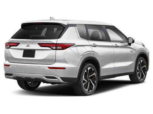 New 2025 Mitsubishi Outlander SE image 17