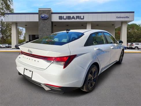 Used 2022 Hyundai Elantra SEL w/ Cargo Package image 5