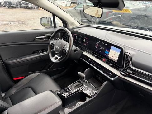 Certified 2023 Kia Sportage EX image 29