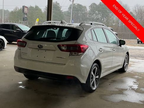 Used 2022 Subaru Impreza Premium image 7