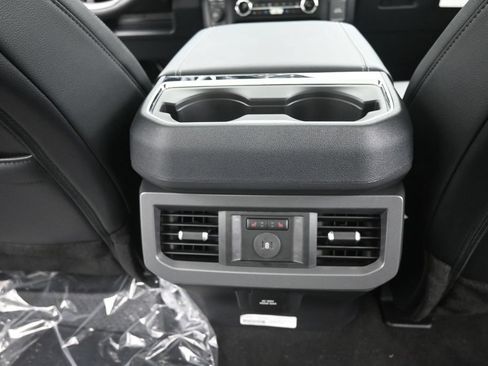 New 2026 Ford F250 Lariat w/ Chrome Package AWD/4WD image 16