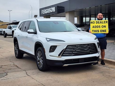 New 2026 Buick Enclave Preferred image 1