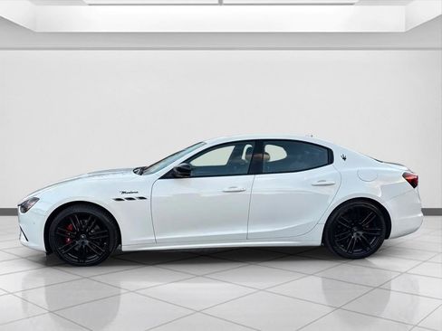 Used 2022 Maserati Ghibli Modena Q4 image 2